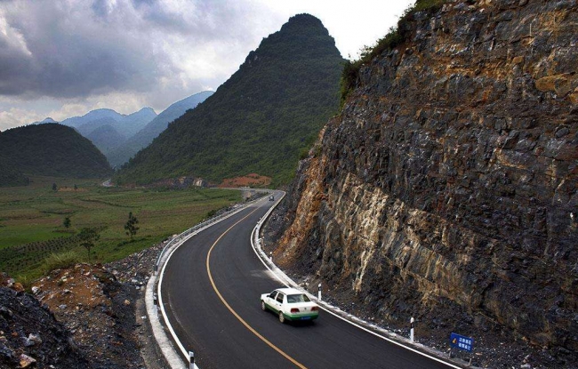 山区公路